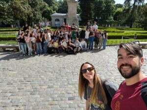 Grupo de Secundaria aprendiendo Historia a través del arte en el Museo del Prado